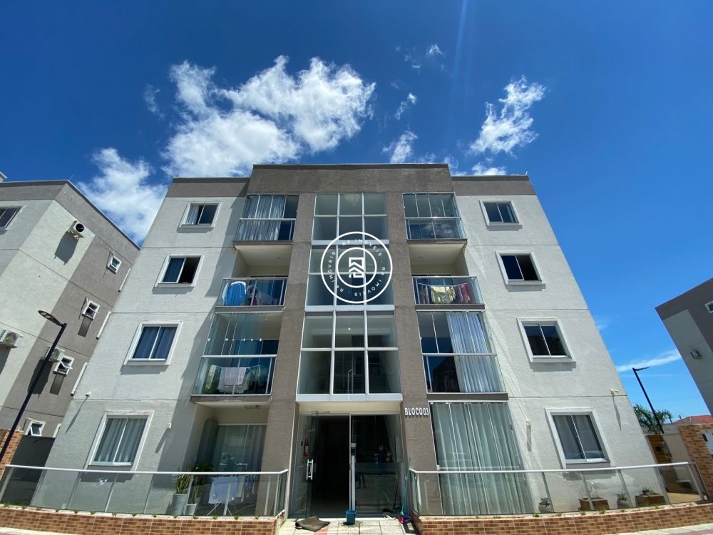 Apartamento mobiliado no Alto Perequ�