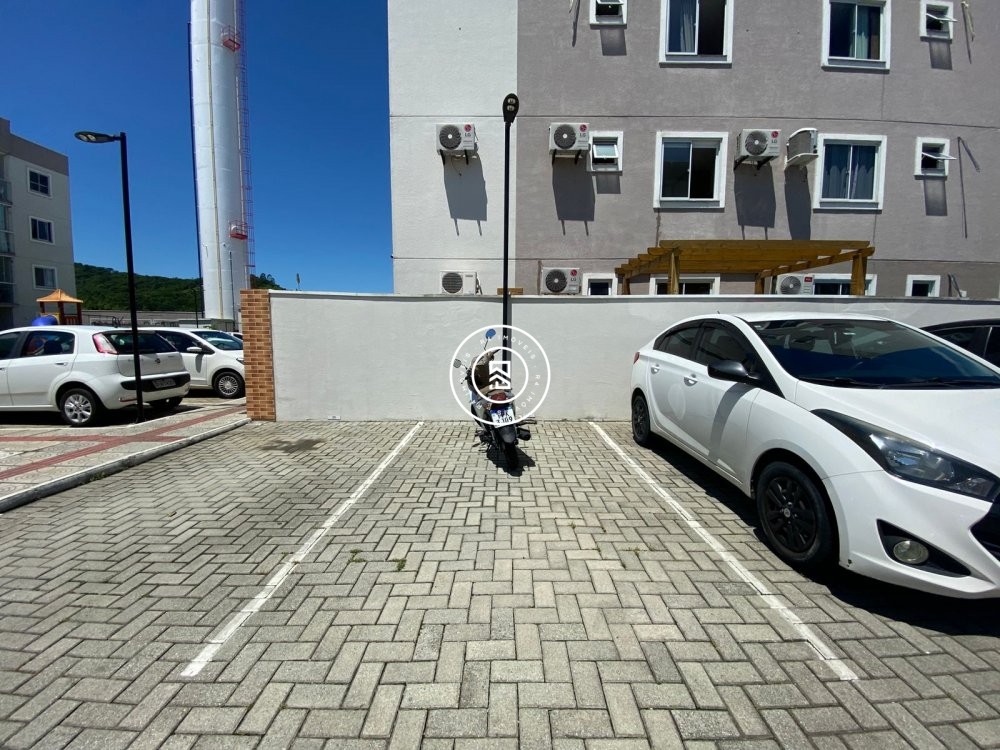 Apartamento mobiliado no Alto Perequ�