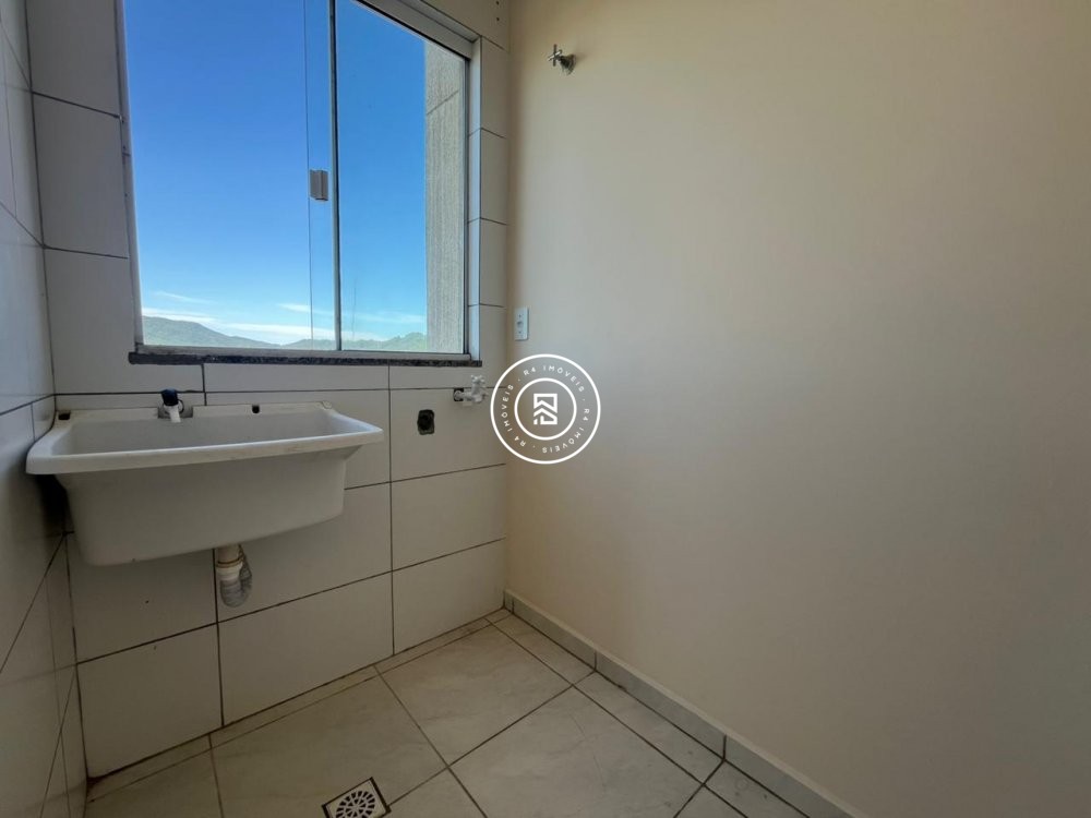 Apartamento com dois dormit�rios no Morretes