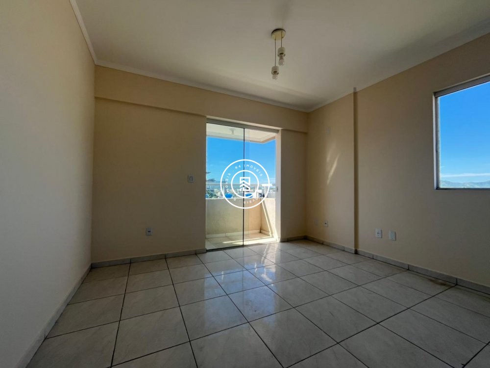 Apartamento com dois dormit�rios no Morretes