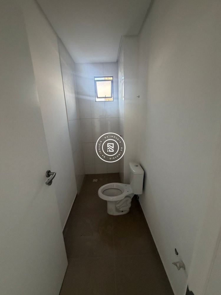 Imperd�vel: Apartamento novo no Morretes