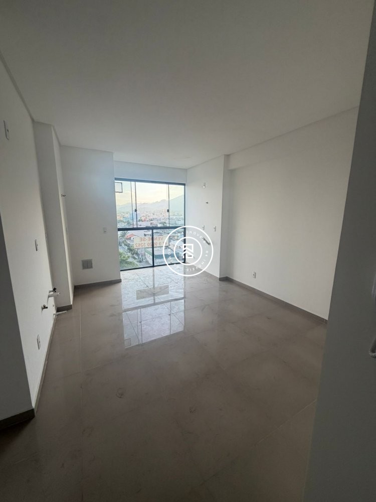Imperd�vel: Apartamento novo no Morretes